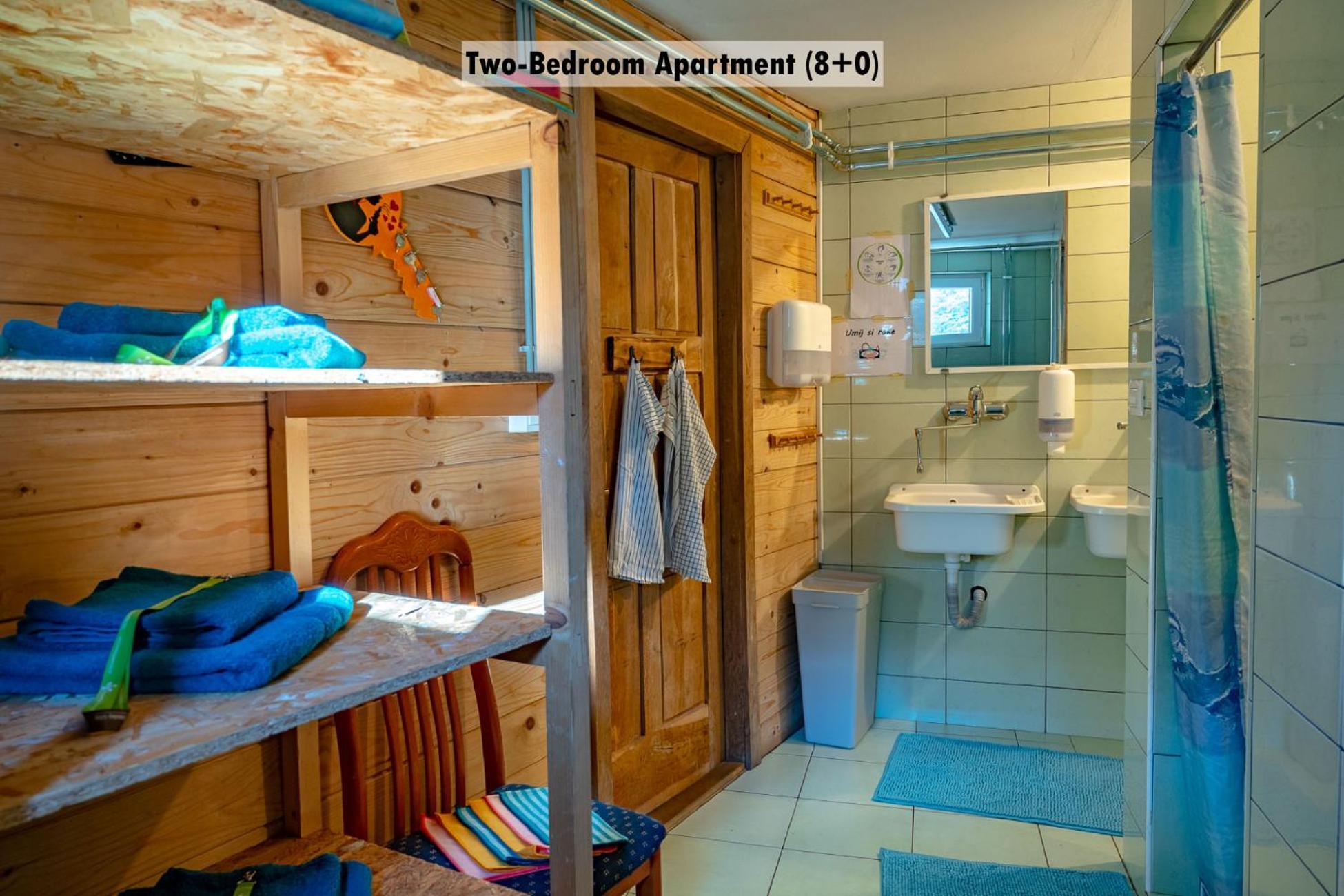 Apartments Farm House Uric Jesenice Eksteriør billede