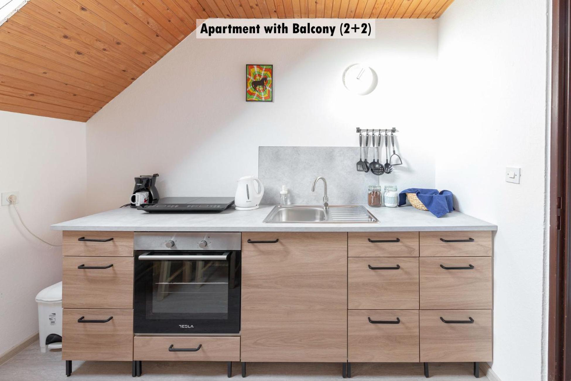 Apartments Farm House Uric Jesenice Eksteriør billede